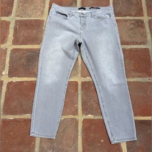 Banana Republic Premium Denim "Skinny" jeans - size 32